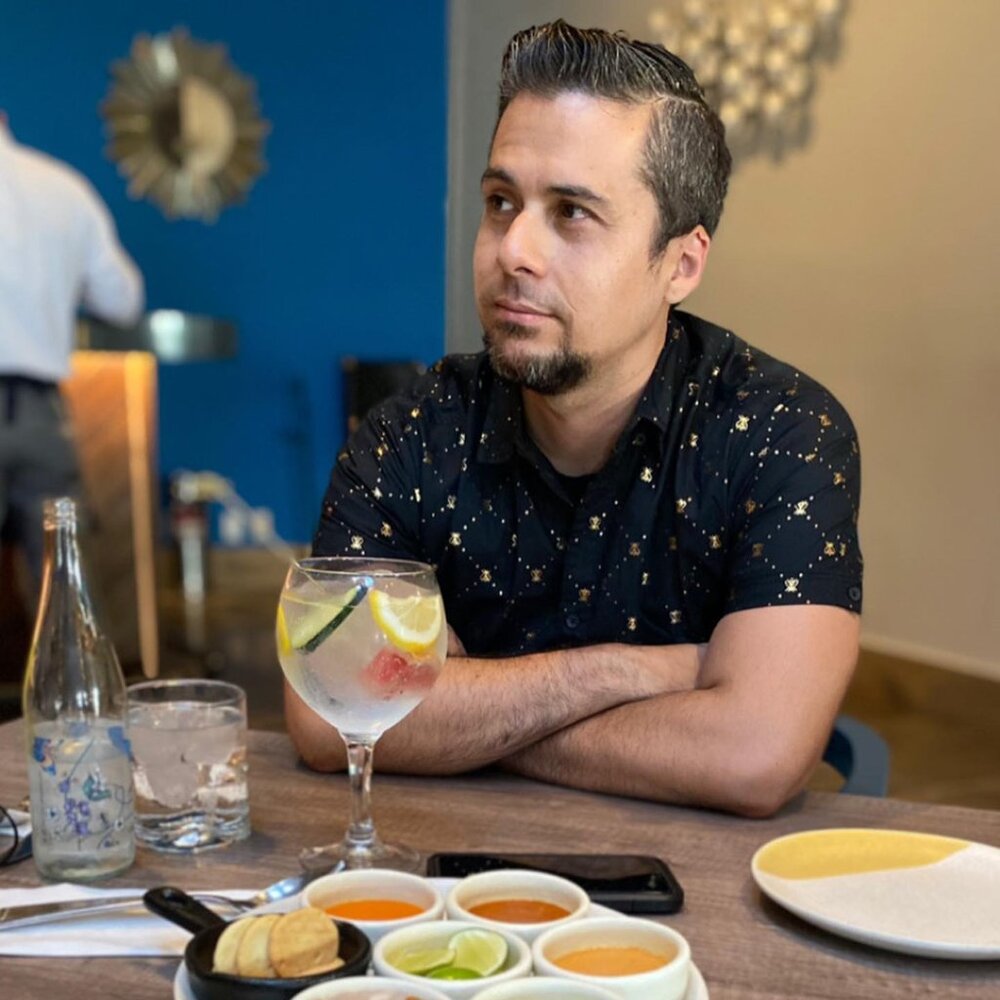 Meet your Posher, Jose